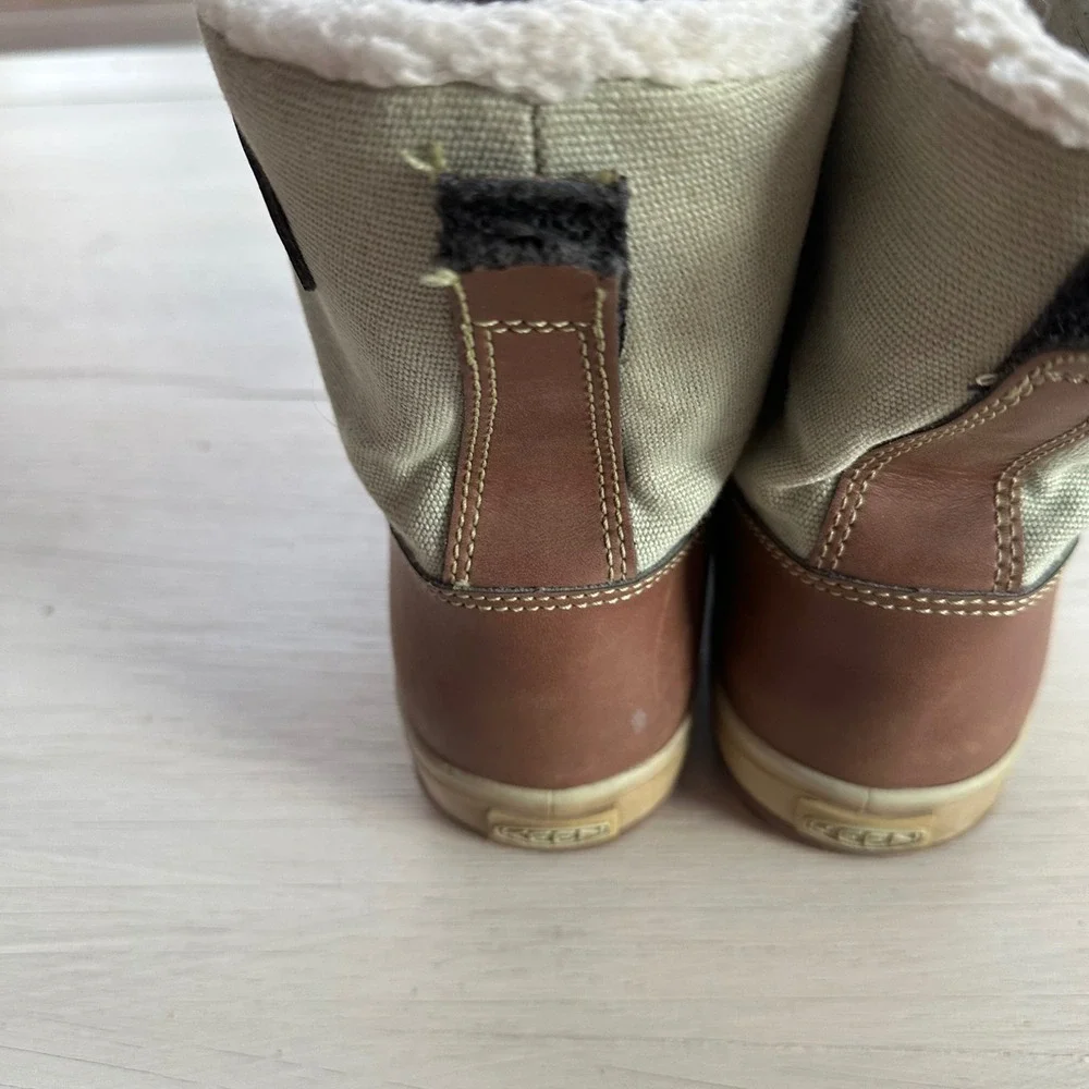 KEEN Waterproof Winter Boots Women Brown Canvas Leather Lace Up Fur Lined Size 8